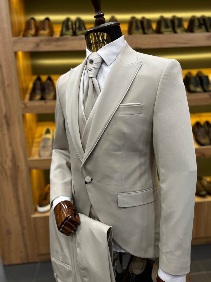 Смокинг MAZALTOVMAN 3-ка Бежевый премиум