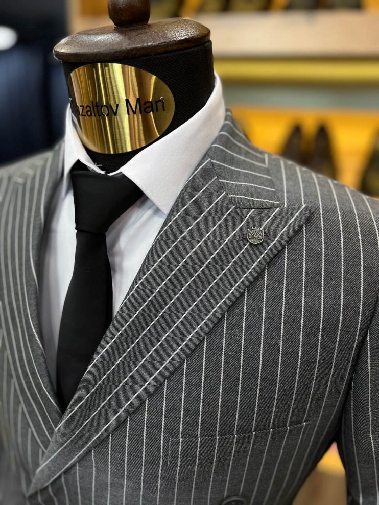 Костюм МИР 2-ка Серый в полоску двубортный